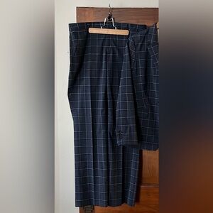 BANANA REPUBLIC FACTORY navy plaid trousers EUC